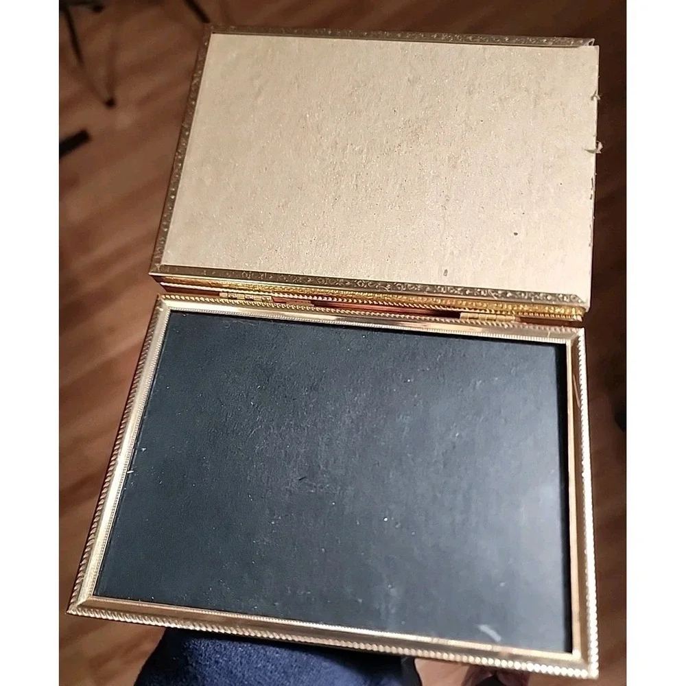 VTG Brass Embossed Design Edge Photo Picture Frame Gold MCM Trifold Bifold 5 X 7